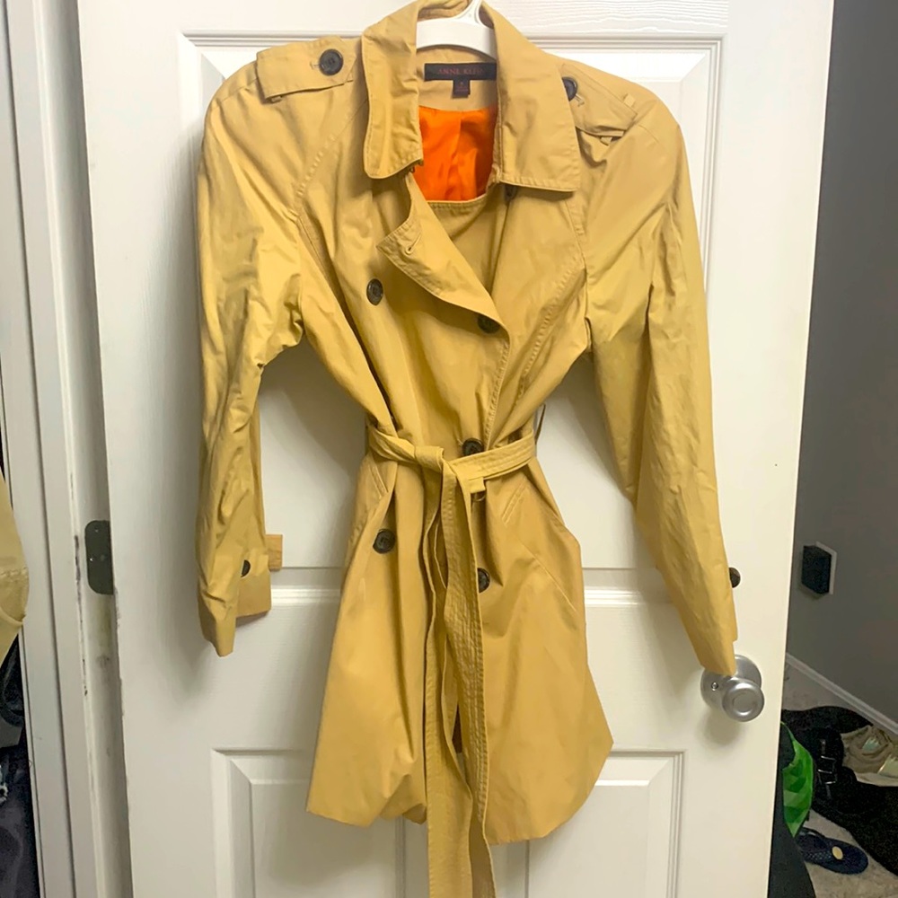 Anne Klein tan double breasted trench coat size 8